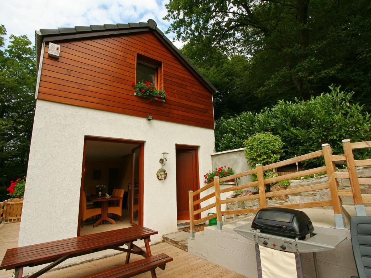 Cottage With A Terrace And A View Of The Valley Aywaille Extérieur photo