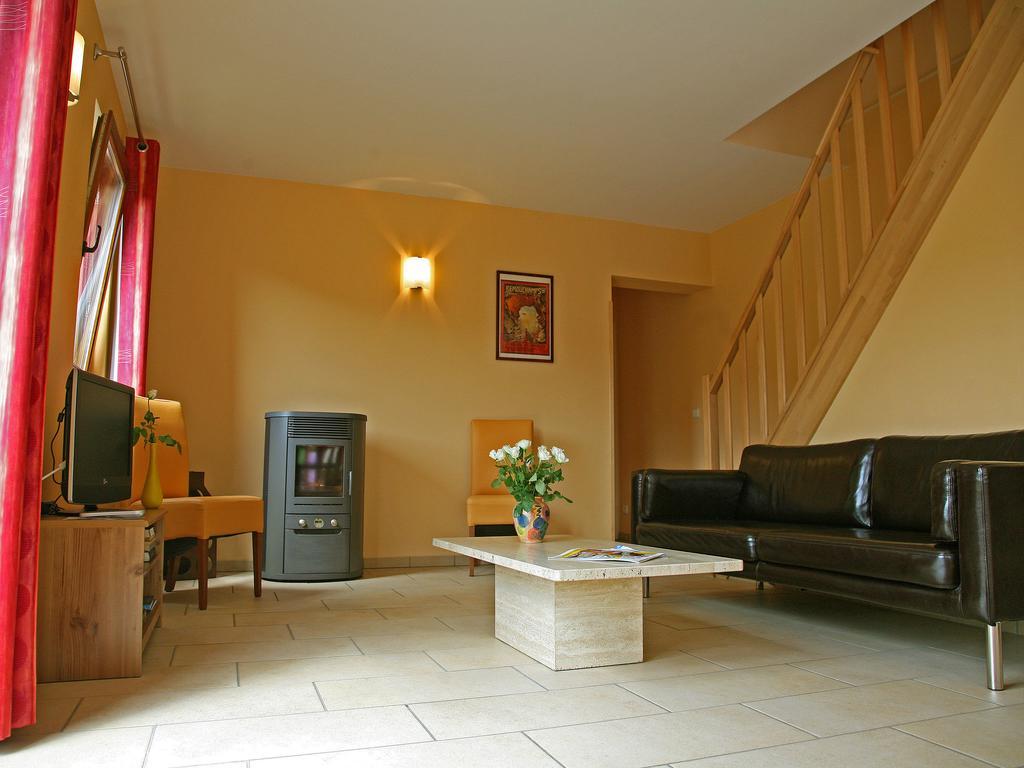 Cottage With A Terrace And A View Of The Valley Aywaille Extérieur photo